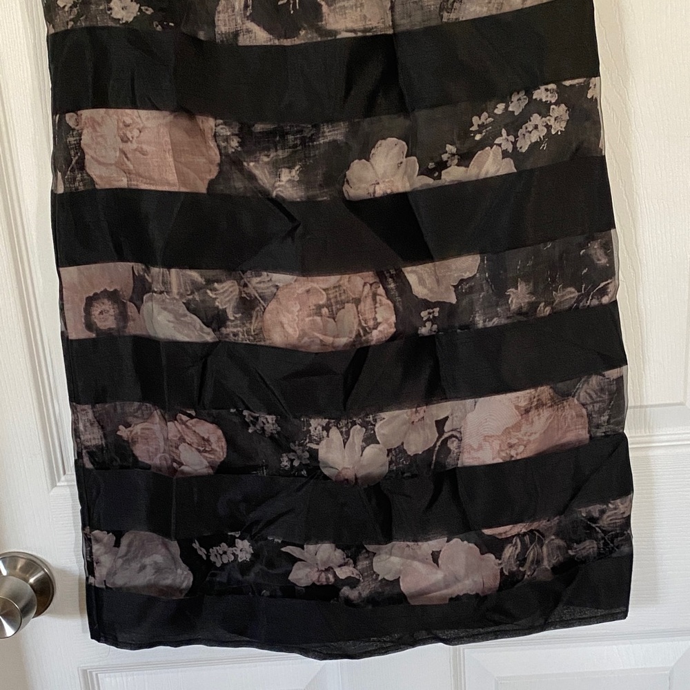Vince Camuto Striped Floral Mini Dress - Picture 3 of 5